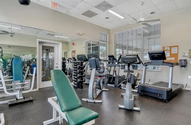 $3,000 | 8370 Wingate Drive, Unit 724, Sarasota, FL 34238