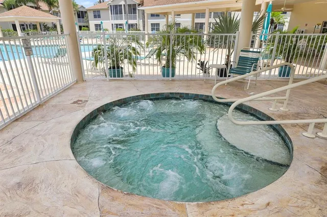 $3,000 | 8370 Wingate Drive, Unit 724, Sarasota, FL 34238