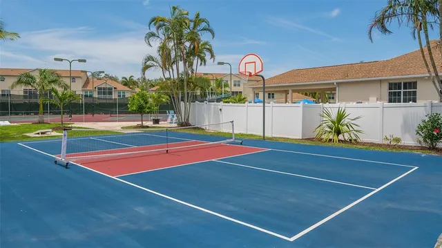 $3,000 | 8370 Wingate Drive, Unit 724, Sarasota, FL 34238