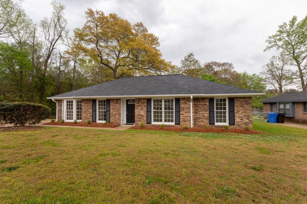 1997 York Town Road Columbus, GA 31907 - Photo 3 of 23