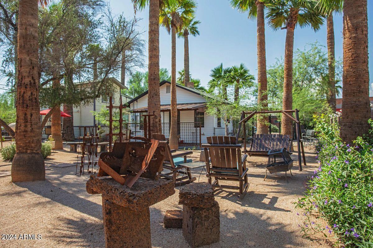 1030 East Polk Street Phoenix, AZ 85006 - Photo 31 of 33 a view of outdoor space yard and porch