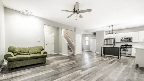 $3,200 | 2525 Central Avenue, Indianapolis, IN 46205