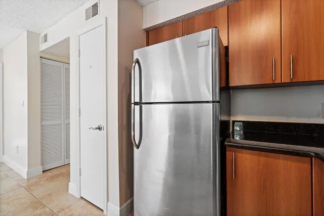 $2,300 | 1275 Crystal Way, Unit B, Delray Beach, FL 33444