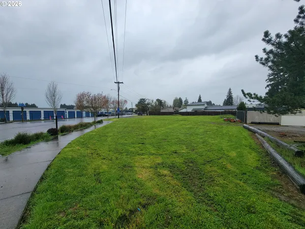 $350,000 | 5010 Windsor Island Road North, Keizer, OR 97303