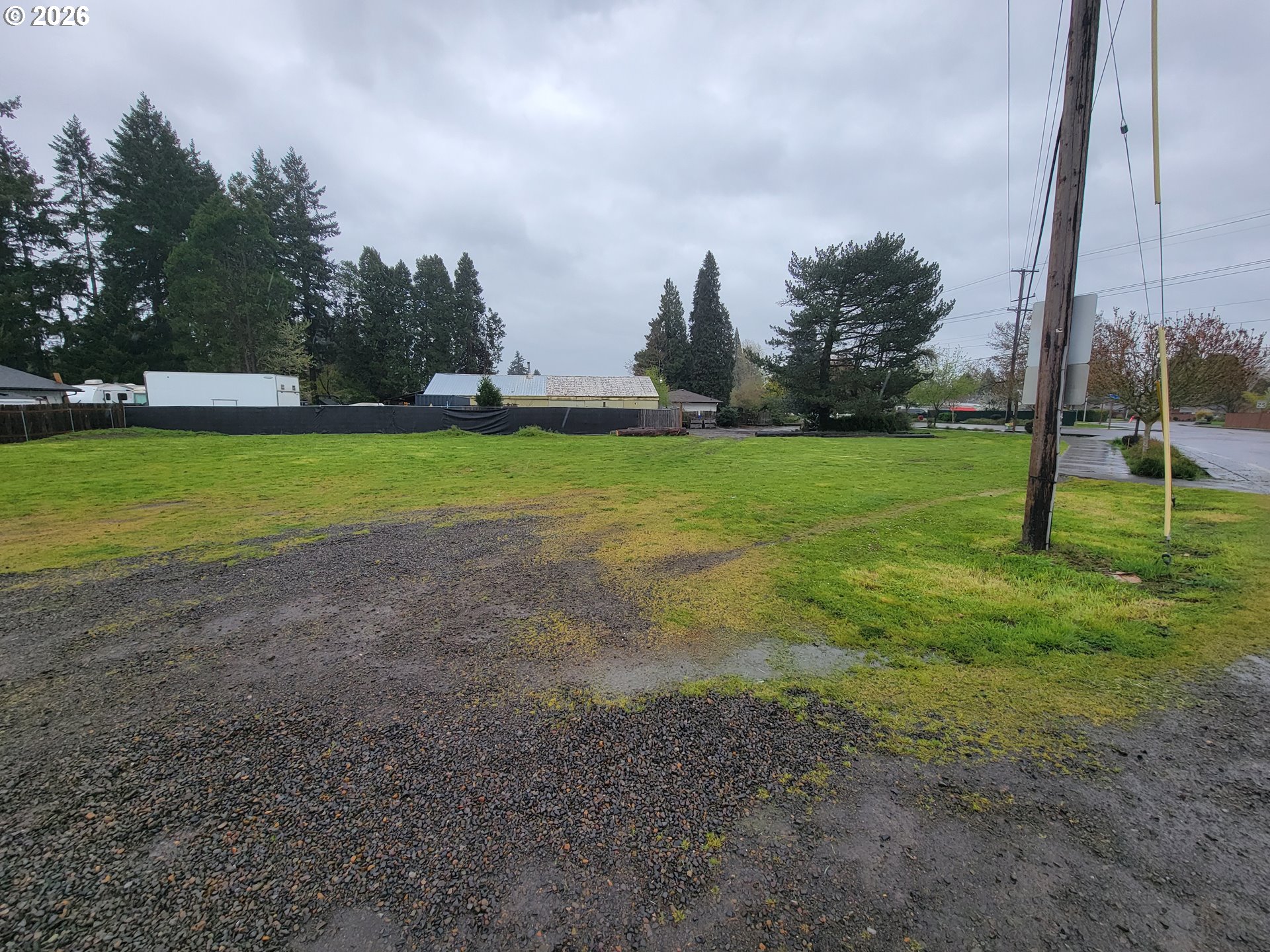 5010 Windsor Island Road North Keizer, OR 97303 - Photo 5 of 9
