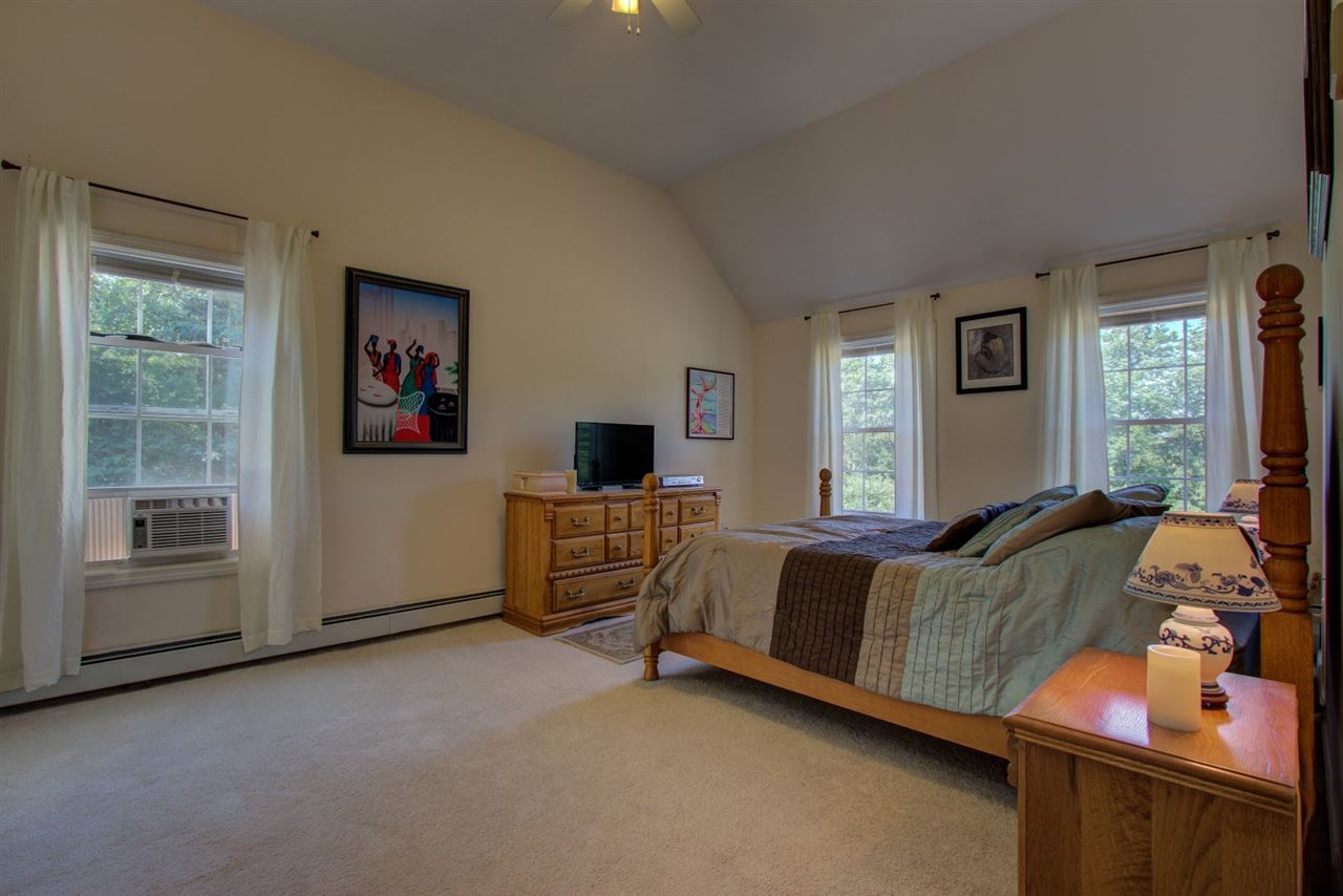 91 Governors Road Rochester, NH 03867 - Photo 17 of 26