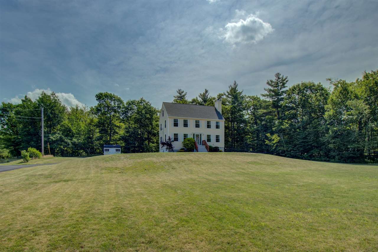 91 Governors Road Rochester, NH 03867 - Photo 4 of 26
