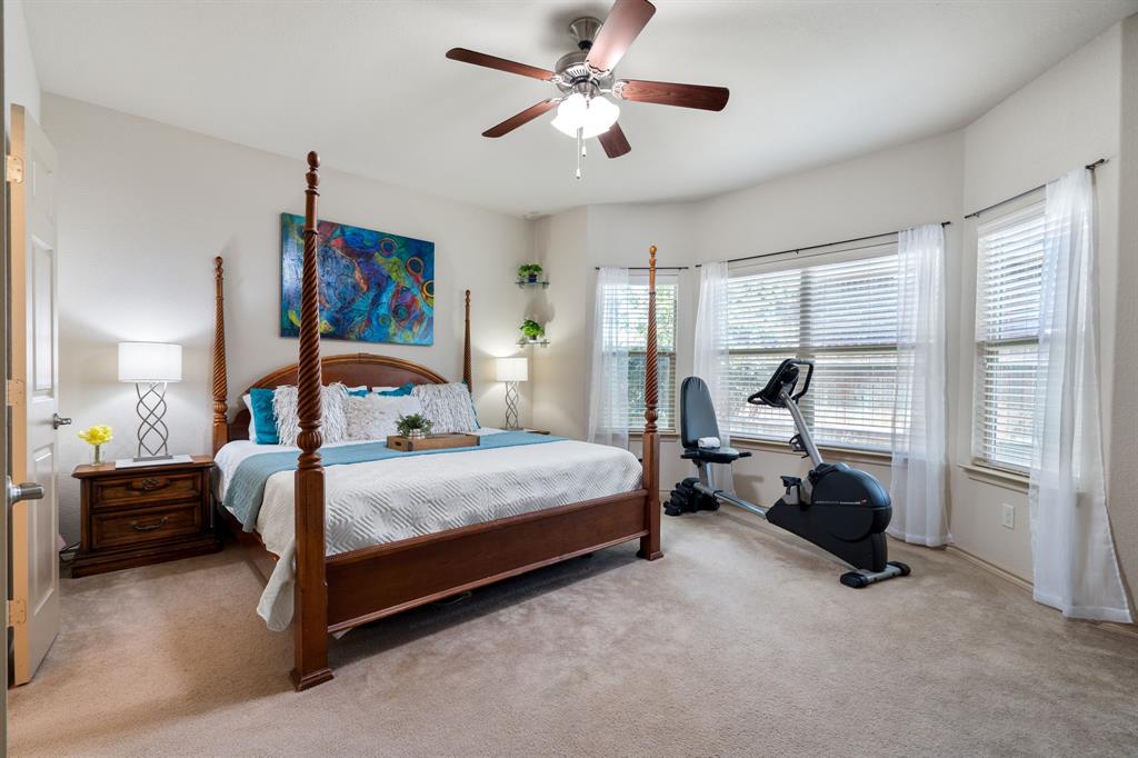 11004 Hawks Landing Road Fort Worth, TX 76052 - Photo 18 of 31