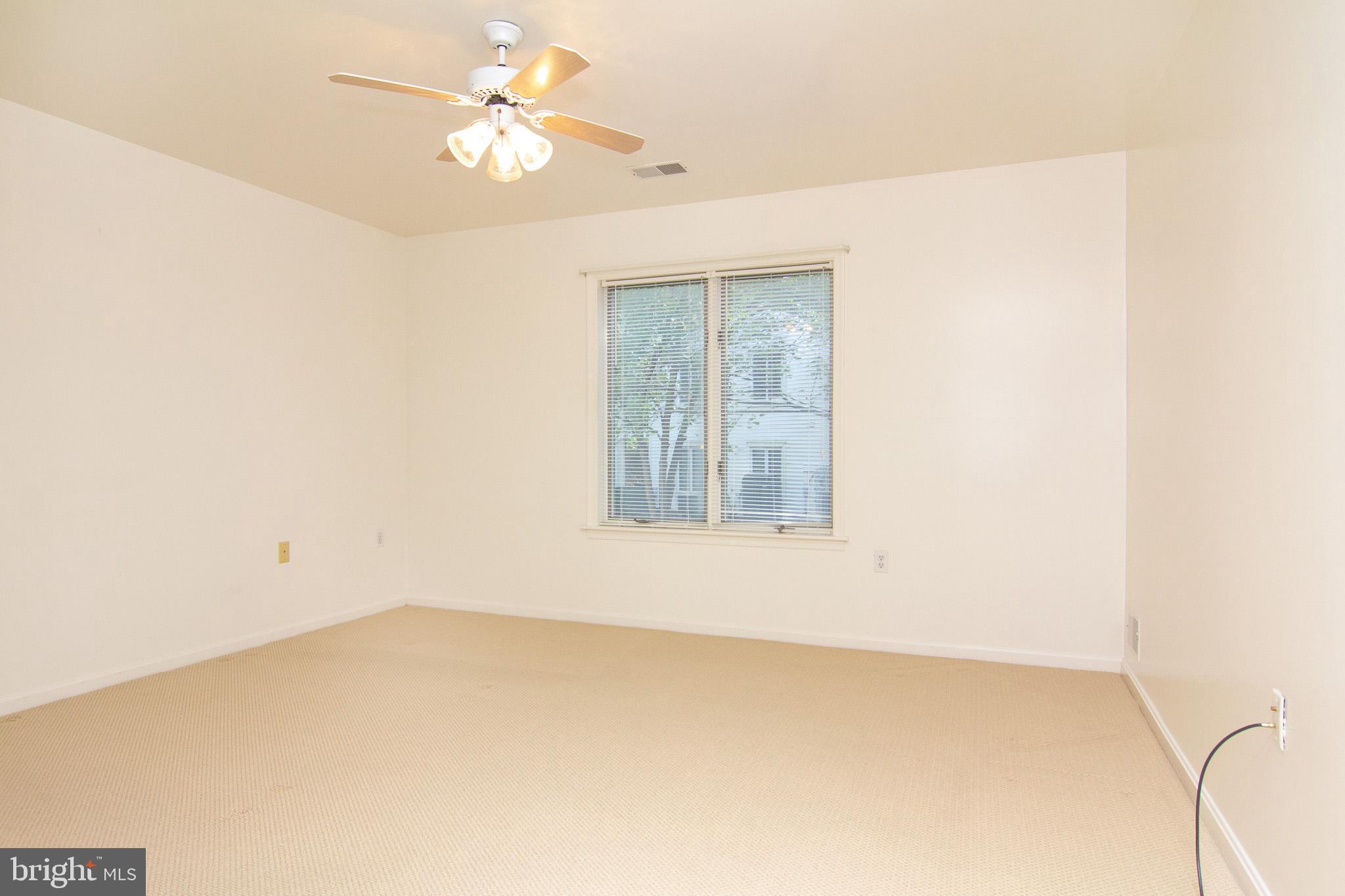 425 Pleasanton Road, Unit C14 Westminster, MD 21157 - Photo 20 of 28 Master bedroom is 14 x 13