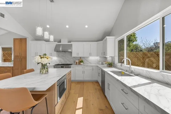 $1,899,000 | 3161 Plymouth Road, Lafayette, CA 94549