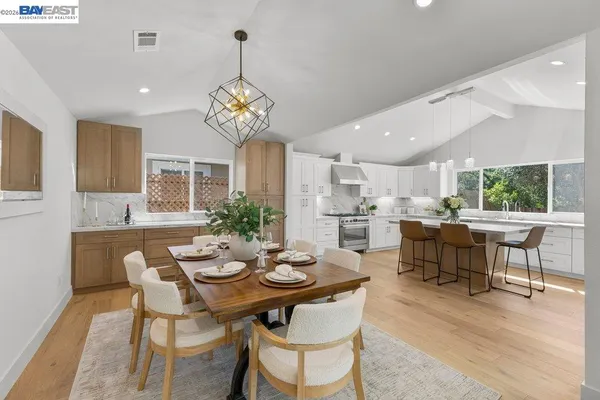 $1,899,000 | 3161 Plymouth Road, Lafayette, CA 94549