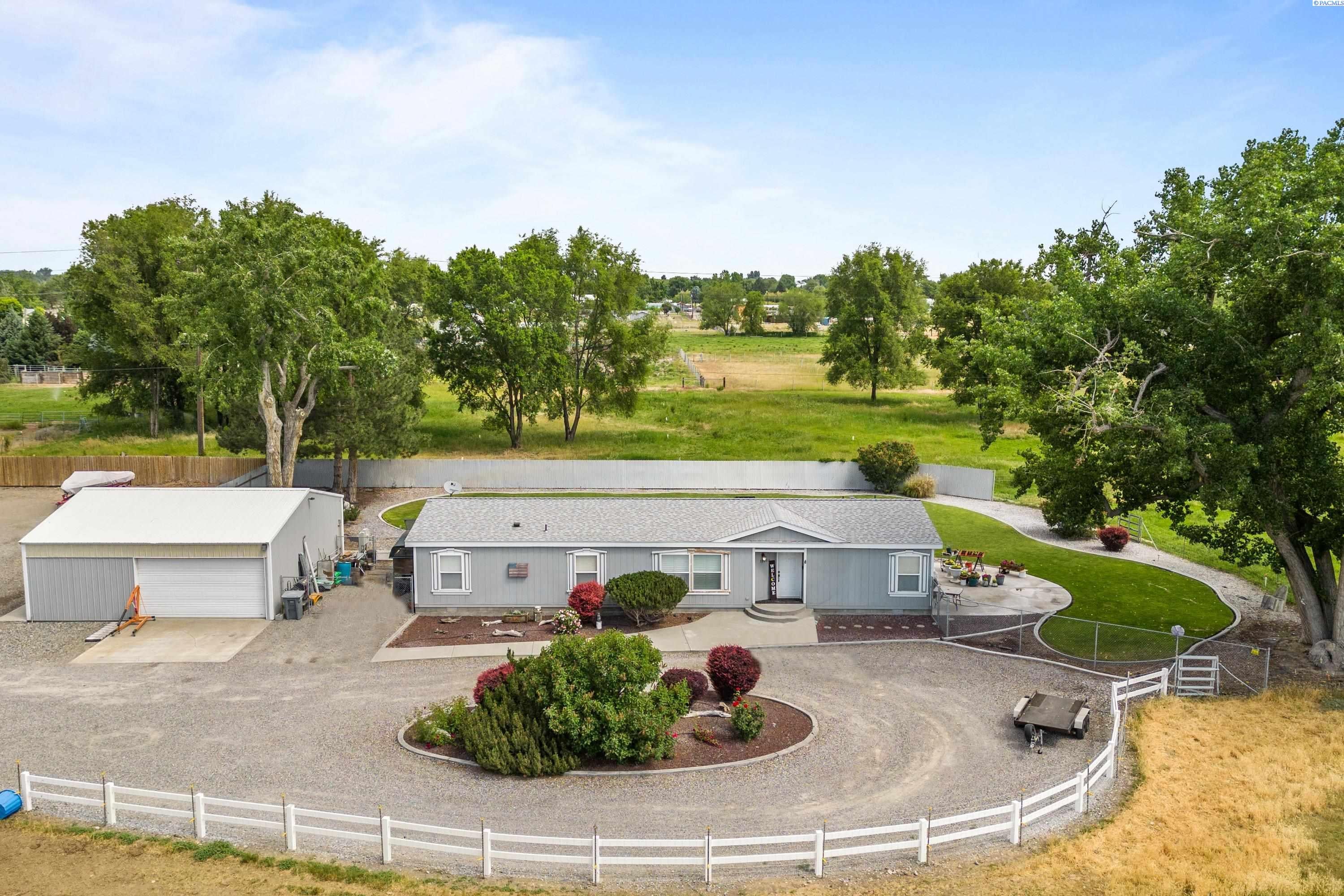 35309 South Finley Road Kennewick, WA 99337 - Photo 3 of 26 Gallery Image 3