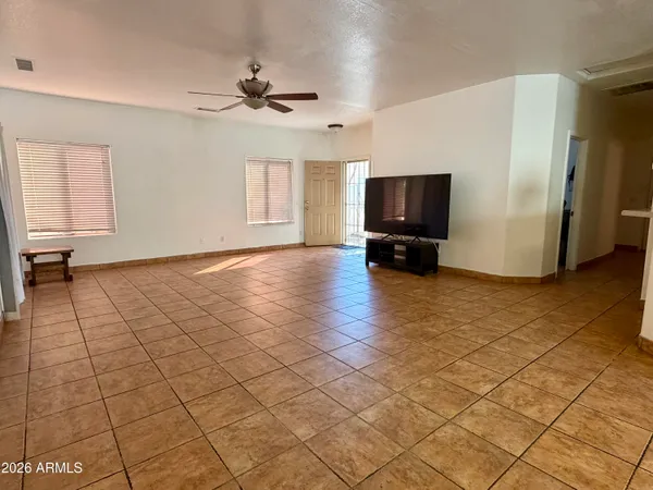 $330,000 | 506 West Del Rio Lane, Avondale, AZ 85323
