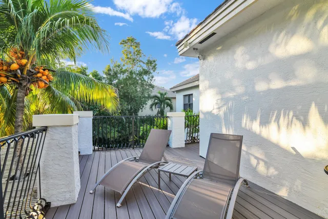 $9,000 | 10703 Versailles Boulevard, Wellington, FL 33449