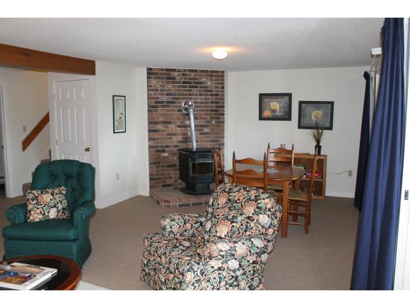 34 Point Breeze Road, Unit 34 Wolfeboro, NH 03894 - Photo 14 of 19