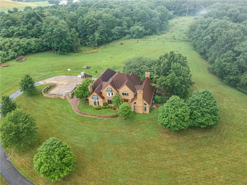 325 Overbrook Road Valencia, PA 16059 - Photo 4 of 34 an aerial view of a house with a yard