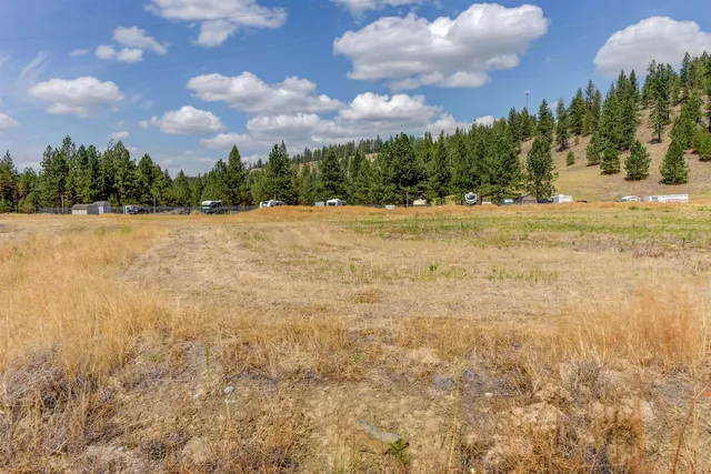 $283,000 | 10518 North Jimmy Drive, Nine Mile Falls, WA 99026