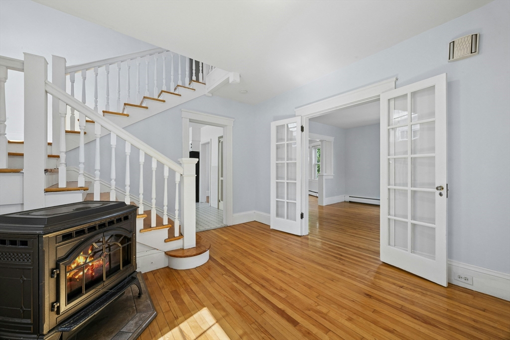 63 Park Terrace Road Worcester, MA 01604 - Photo 9 of 42