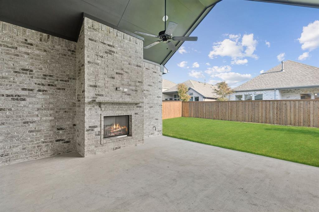 224 Bee Balm Road McKinney, TX 75071 - Photo 12 of 20 a view of a backyard of the house