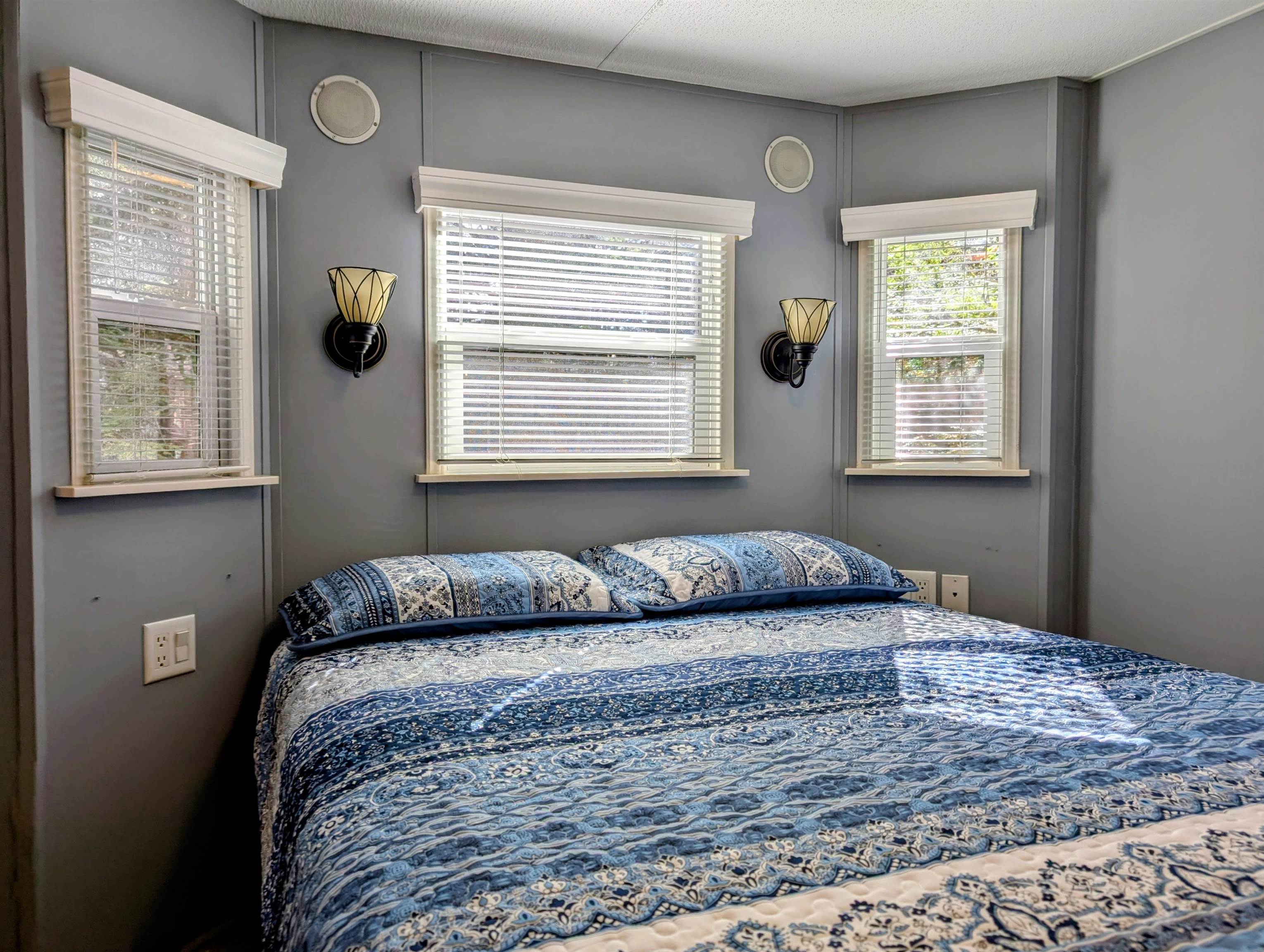 34 Overlook Road, Unit AKA 11) Holderness, NH 03245 - Photo 19 of 60