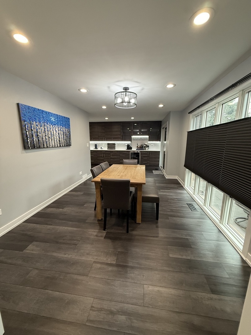 25 Park Lane Park Ridge, IL 60068 - Photo 7 of 9