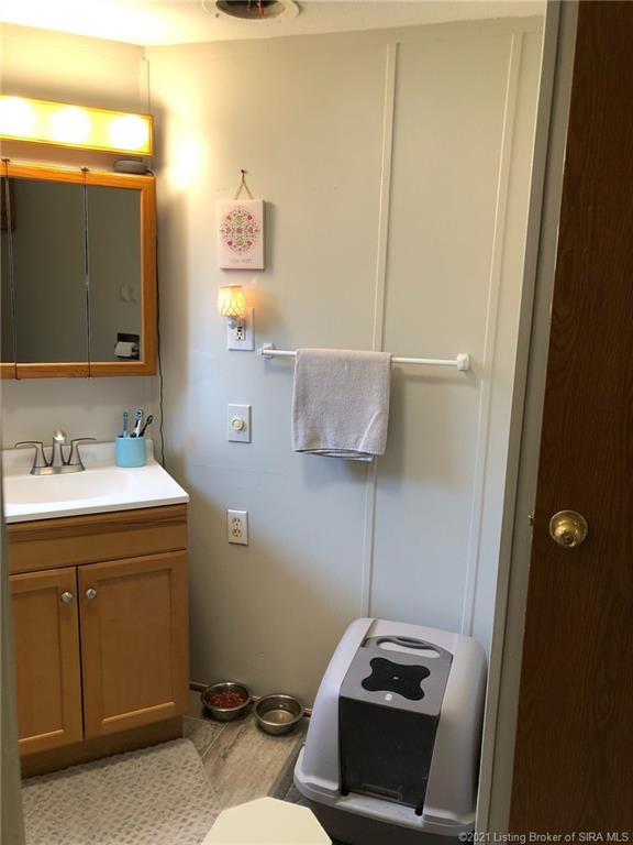 11593 West Slate Road Lexington, IN 47138 - Photo 14 of 25 Gallery Image 14