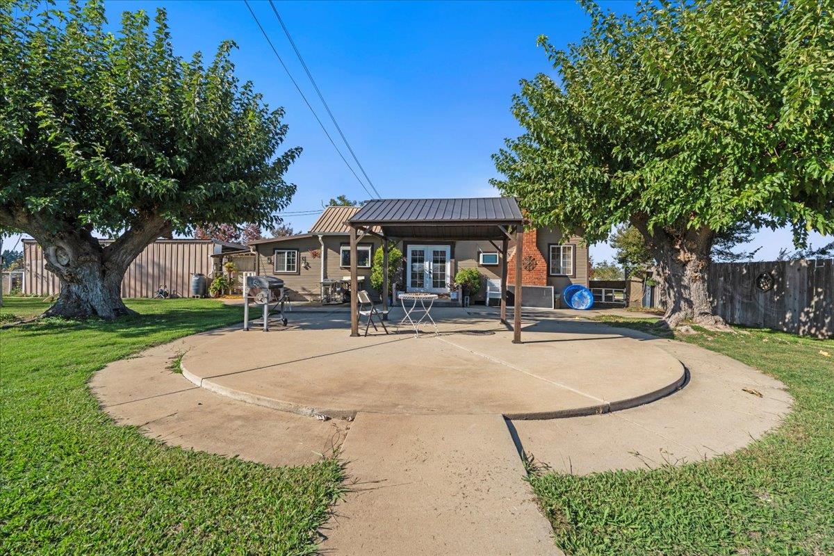 23707 North Graham Road Acampo, CA 95220 - Photo 2 of 37 a view of outdoor space yard and patio