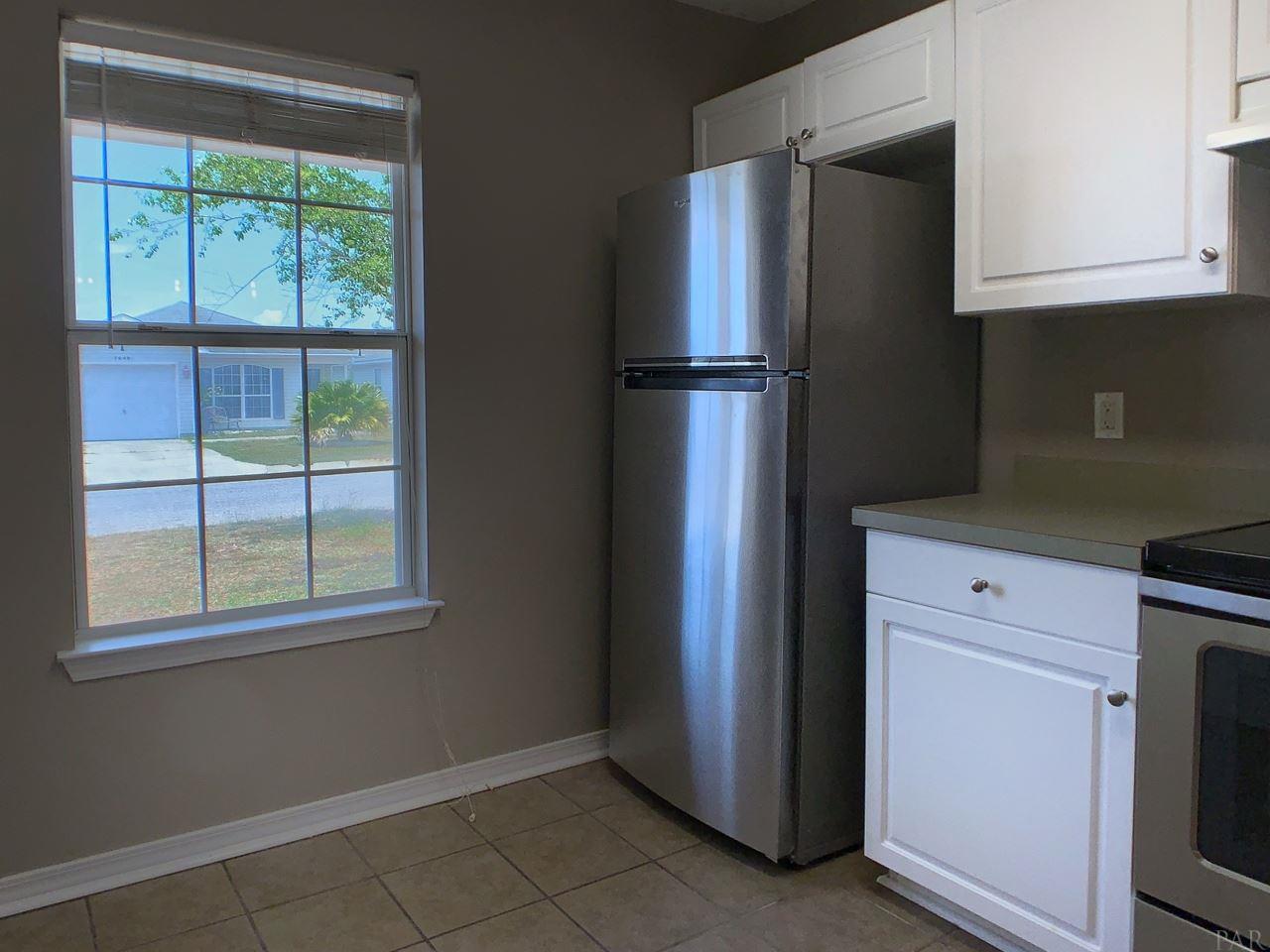 7650 Chablis Circle Navarre, FL 32566 - Photo 19 of 35
