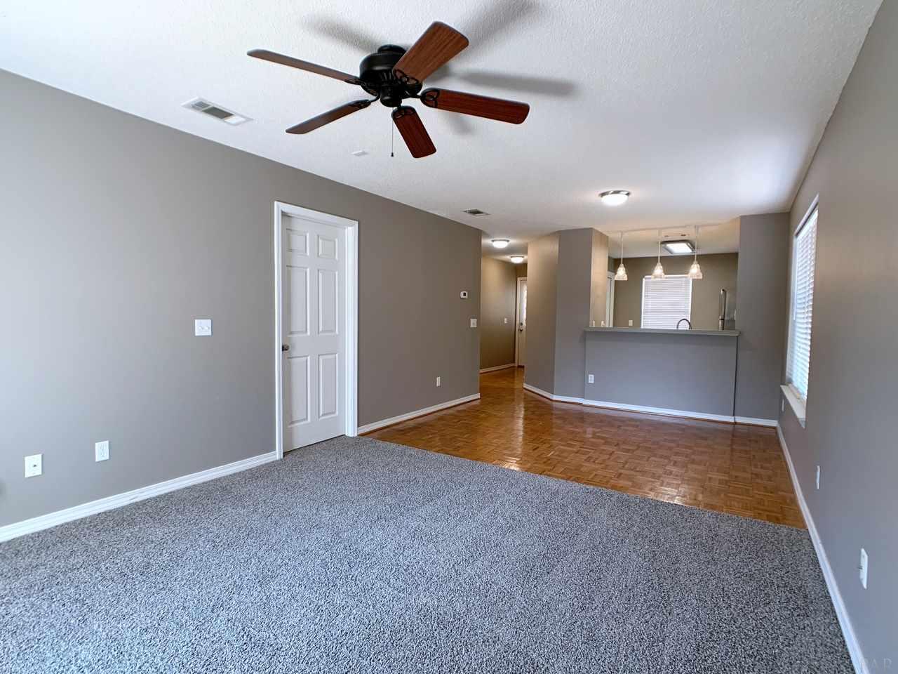 7650 Chablis Circle Navarre, FL 32566 - Photo 9 of 35