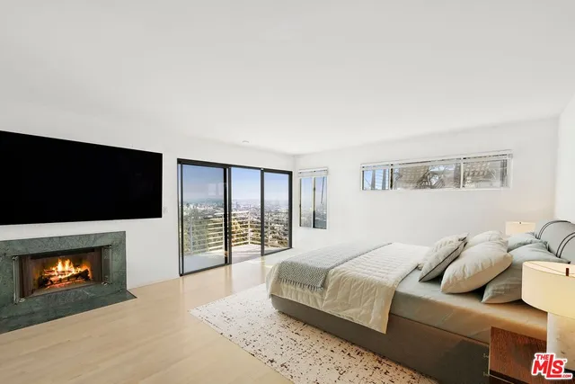 $10,500 | 8546 Hillside Avenue, Los Angeles, CA 90069