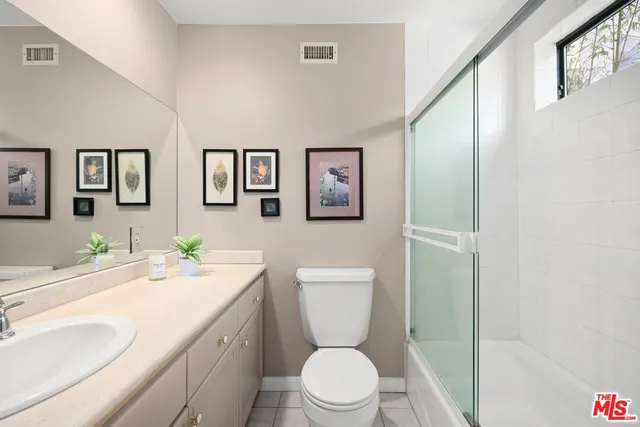 $10,500 | 8546 Hillside Avenue, Los Angeles, CA 90069