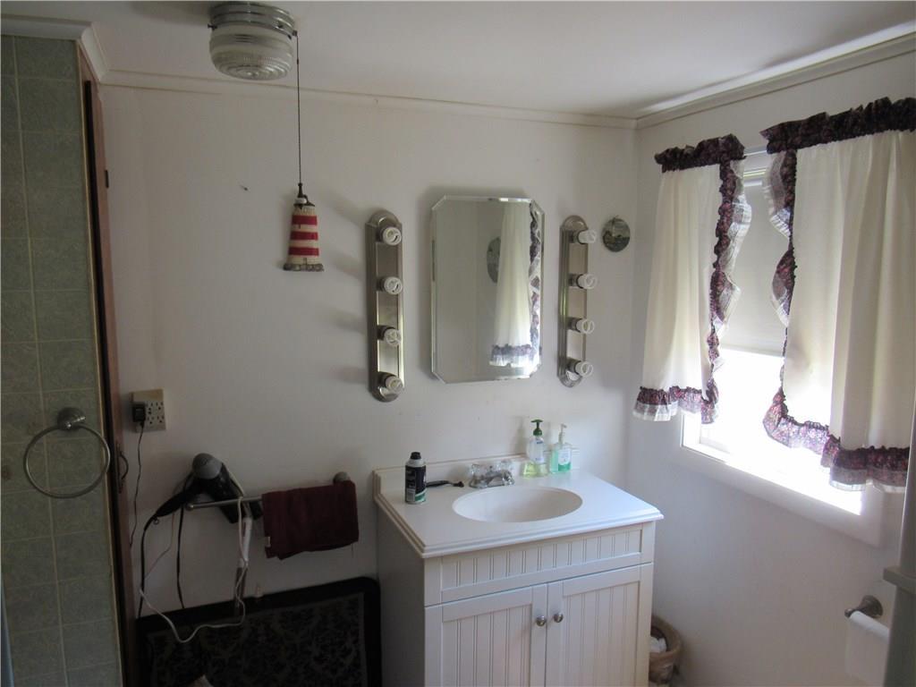 649 Muskrat Farm Road Prospect, ME 04981 - Photo 11 of 18 Photo
