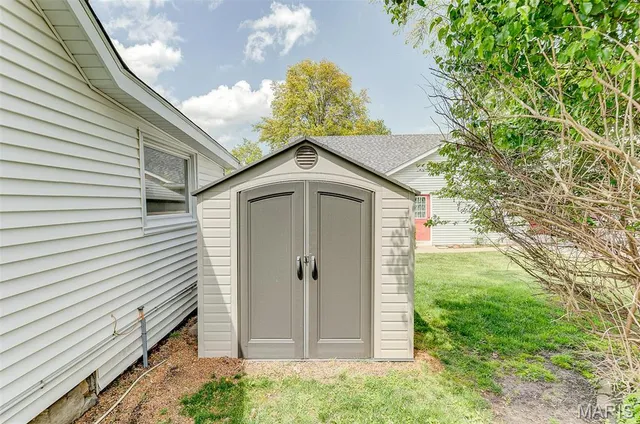 $424,500 | 339 East Mill Street, Millstadt, IL 62260