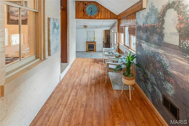 $424,500 | 339 East Mill Street, Millstadt, IL 62260