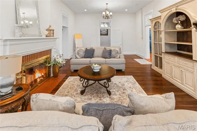 $424,500 | 339 East Mill Street, Millstadt, IL 62260