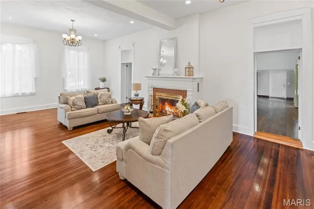 $424,500 | 339 East Mill Street, Millstadt, IL 62260