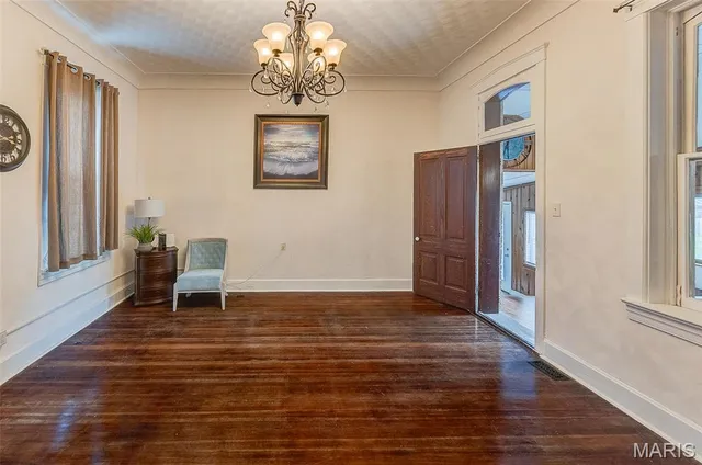 $424,500 | 339 East Mill Street, Millstadt, IL 62260