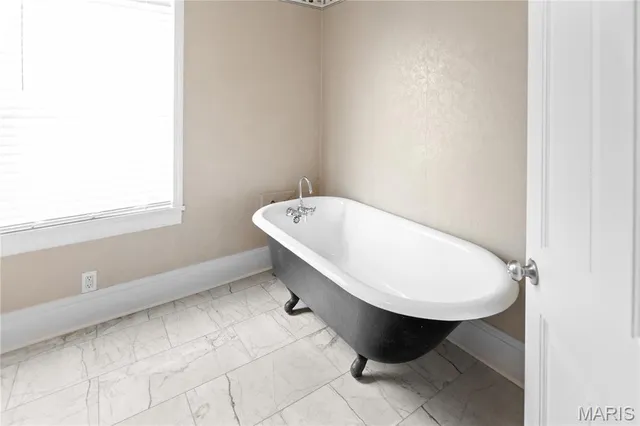 $424,500 | 339 East Mill Street, Millstadt, IL 62260