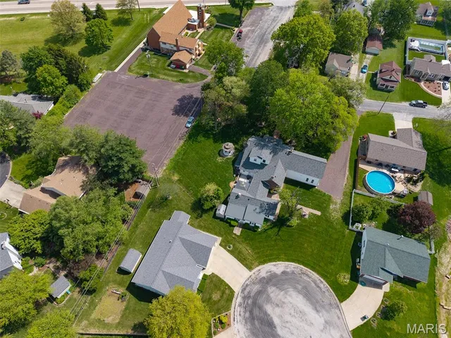 $424,500 | 339 East Mill Street, Millstadt, IL 62260