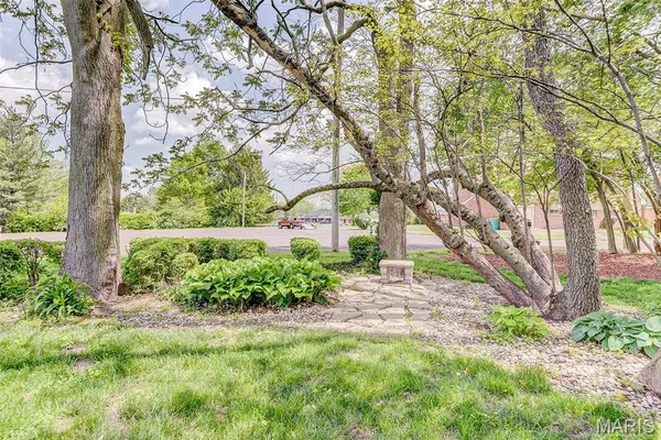 $424,500 | 339 East Mill Street, Millstadt, IL 62260