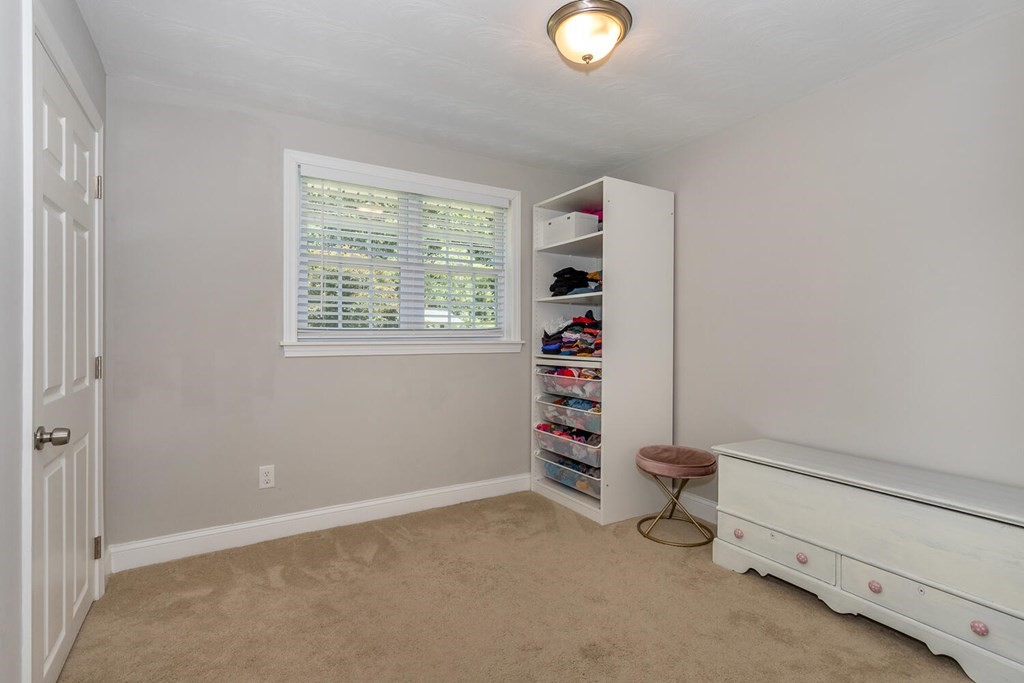 8 Edith Road Framingham, MA 01701 - Photo 14 of 22