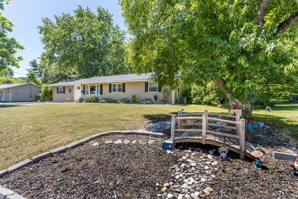 8 Edith Road Framingham, MA 01701 - Photo 2 of 22