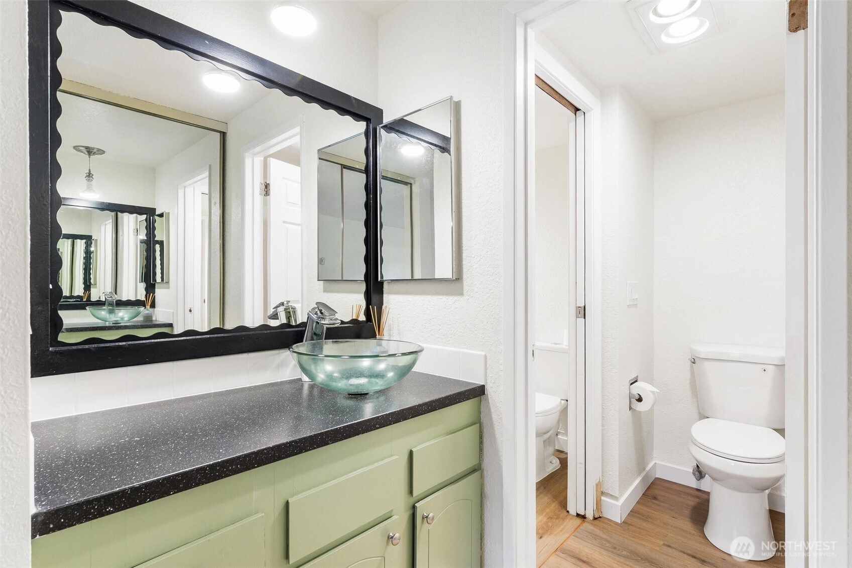 1315 South Puget Drive, Unit F12 Renton, WA 98055 - Photo 17 of 24
