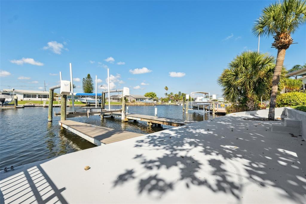 5348 Lawrence Lane New Port Richey, FL 34652 - Photo 19 of 24 Gallery Image 19
