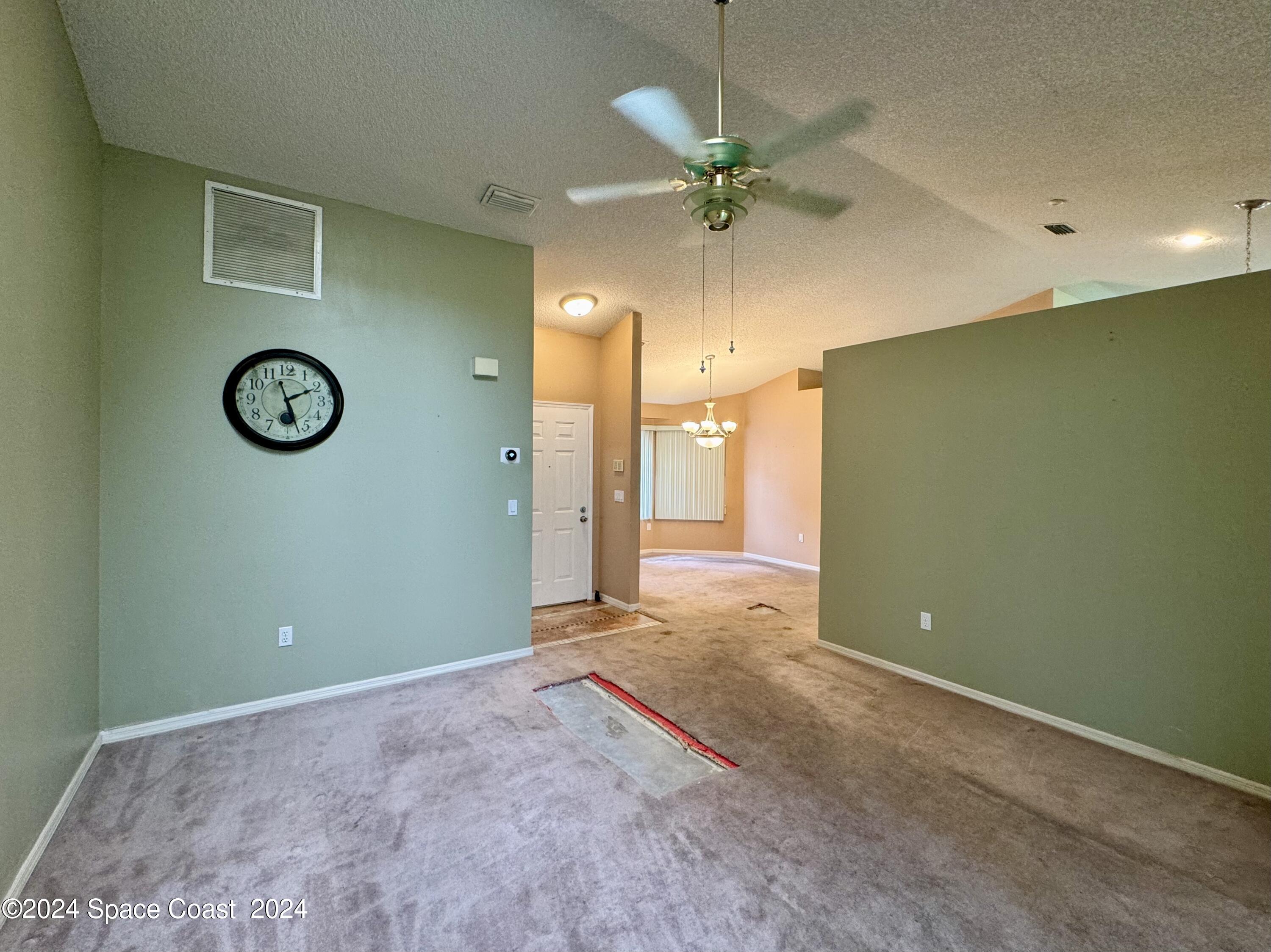 328 Trier Road Northwest Palm Bay, FL 32907 - Photo 8 of 34 IMG_5096