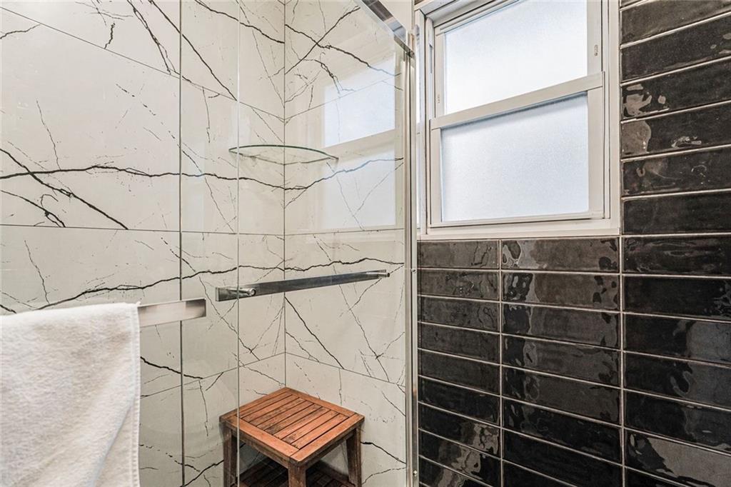 648 Bay Ridge Parkway Brooklyn, NY 11209 - Photo 27 of 31