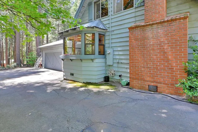 $284,000 | 11306 Winding Way, Clipper Mills, CA 95930