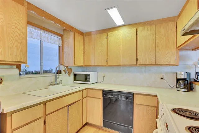 $284,000 | 11306 Winding Way, Clipper Mills, CA 95930