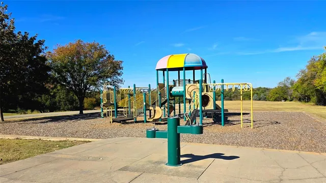 $1,500 | 1417 College Street, Grand Prairie, TX 75050