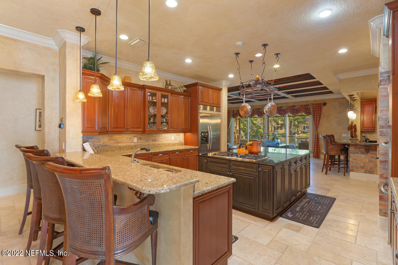 13639 Queens Harbor Boulevard Jacksonville, FL 32225 - Photo 24 of 59 Bar area also in kitchen